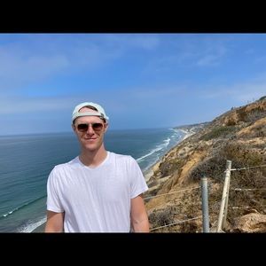 Meet your Posher, Grant